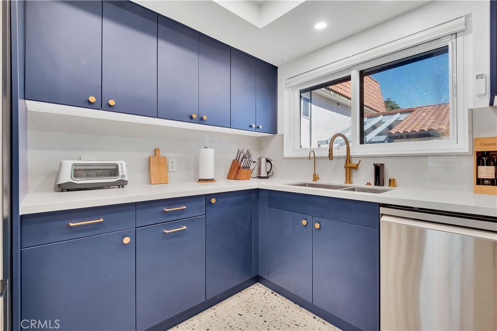 745 Main 107