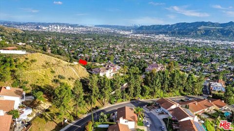 1248 E Tujunga Avenue Burbank CA 91501
