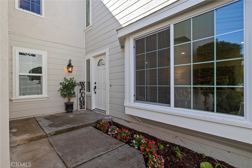 21981 Birchwood