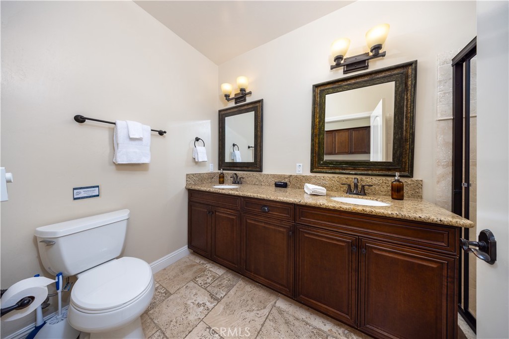 Temecula, California, 92592, United States, 5 Bedrooms Bedrooms, ,4 BathroomsBathrooms,Residential,Active,2025567