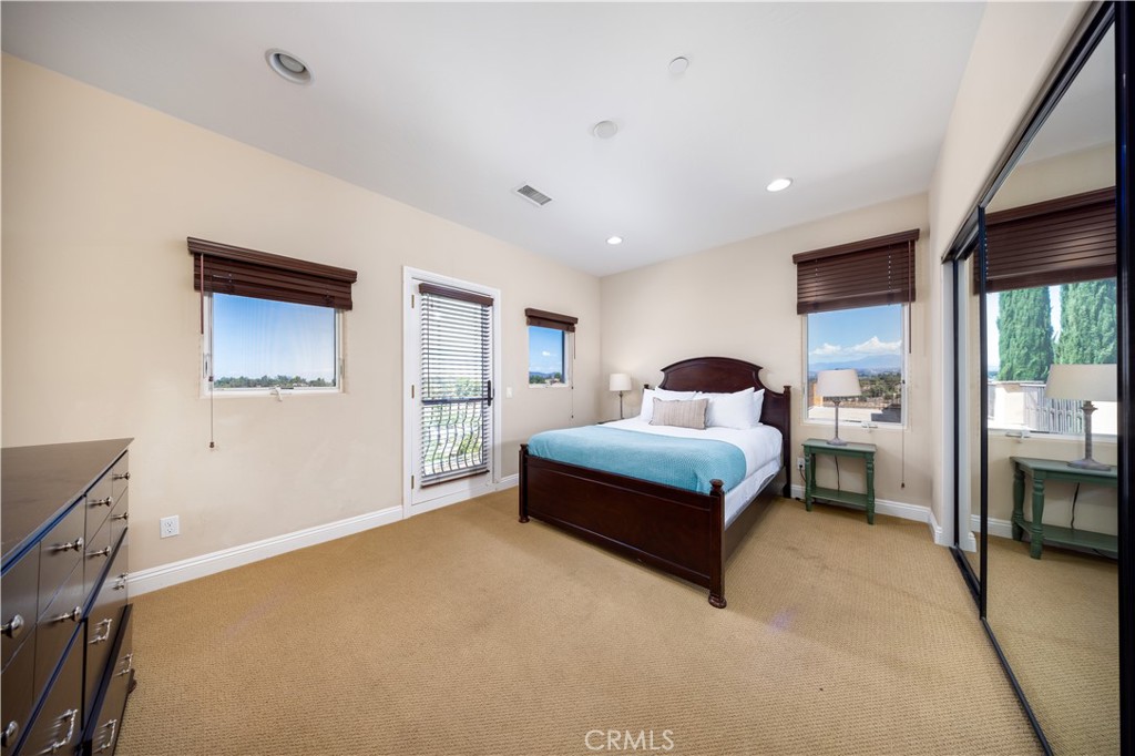 Temecula, California, 92592, United States, 5 Bedrooms Bedrooms, ,4 BathroomsBathrooms,Residential,Active,2025567