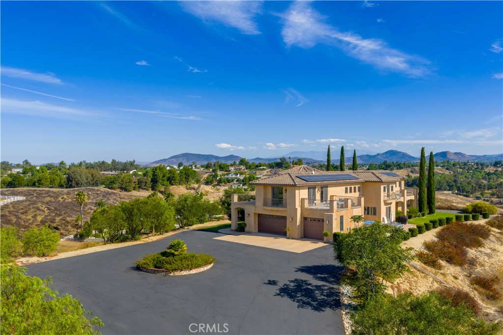 Temecula, California, 92592, United States, 5 Bedrooms Bedrooms, ,4 BathroomsBathrooms,Residential,Active,2025567