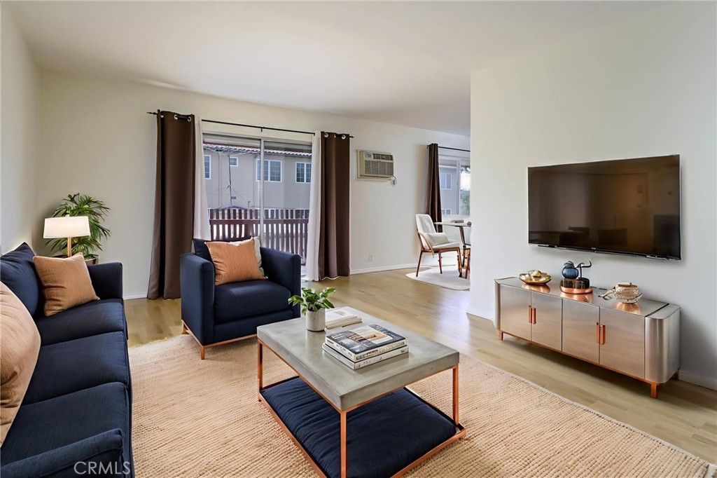 Photo of 3813 Huron Avenue #4, Culver City, CA 90232 (MLS # PW25185253)
