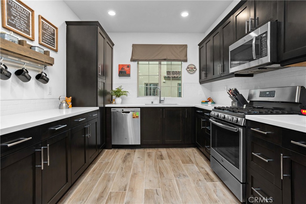 4366 Pacifica Way 7