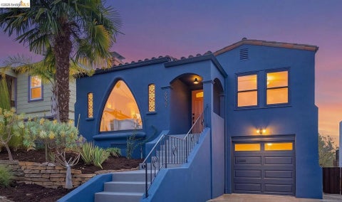 Photo of 6027 Buena Ventura Ave. AVE, Oakland, CA 94605 (MLS # 41149318)