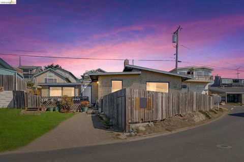 Photo of 4 4 Beach Ave Ave, Dillon Beach, CA 94929 (MLS # 41125958)