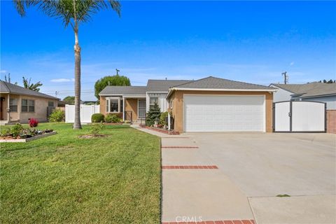 11051 Tarawa Drive Los Alamitos CA 90720