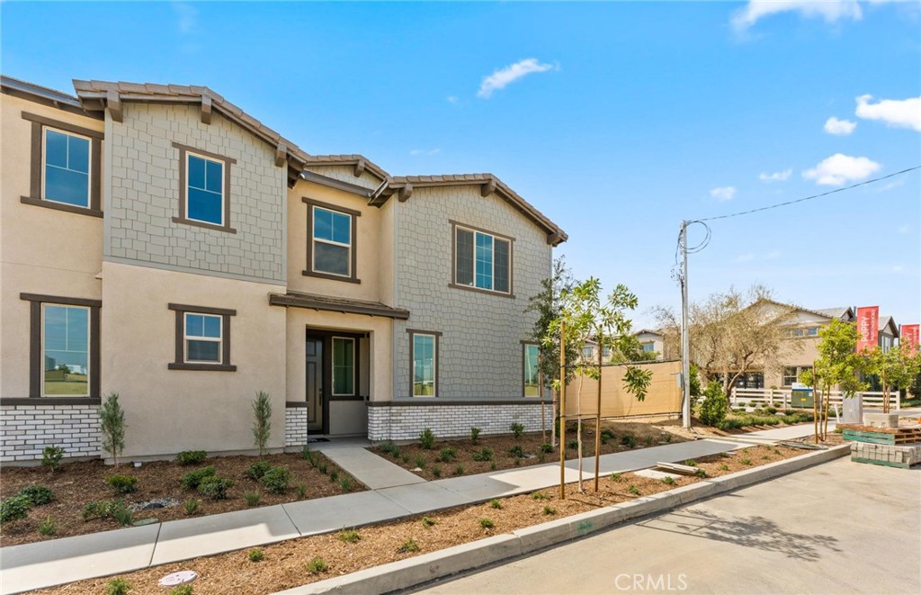 4230 South Hummingbird Paseo