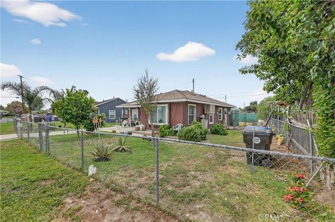 Photo of 778 Wilson St, San Bernardino, CA 92411 (MLS # IV26072633)