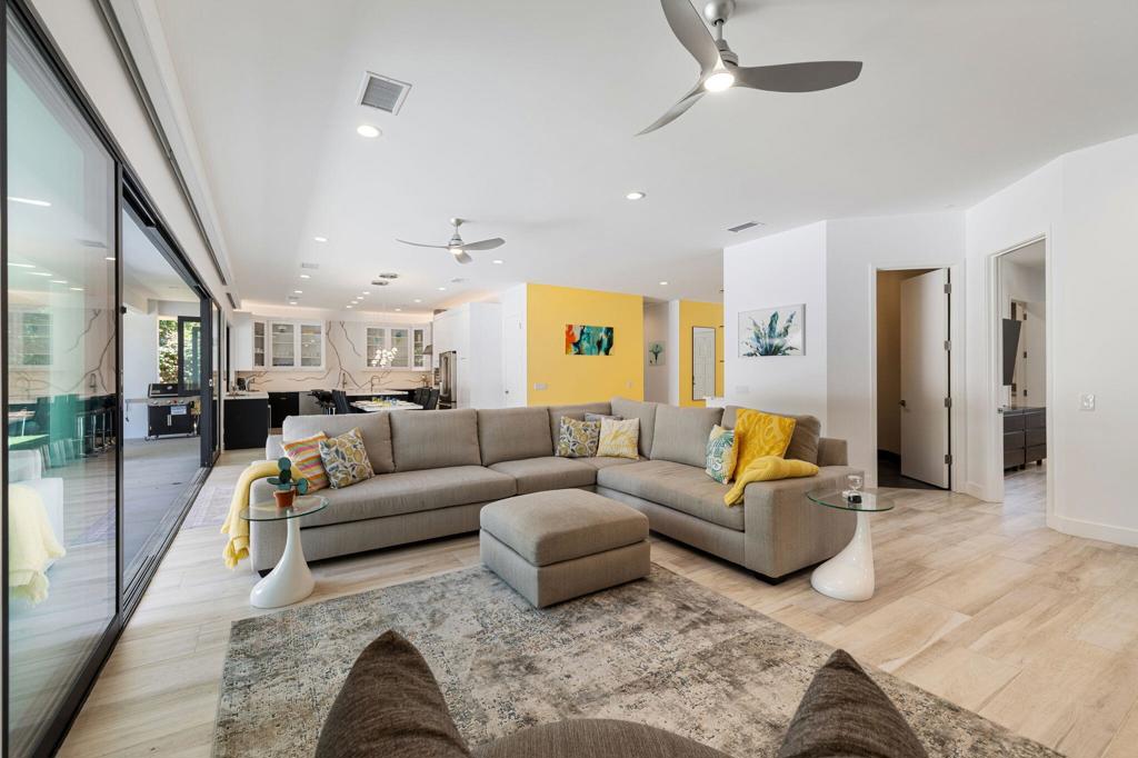 Ironwood Country Clu - Residential Lease