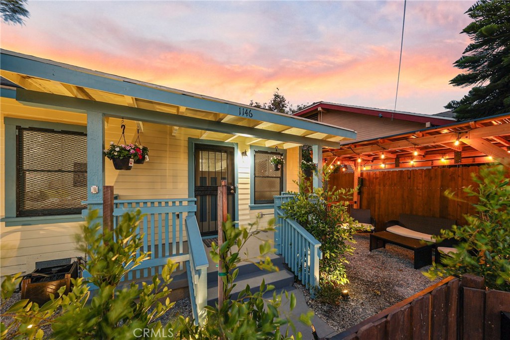 1146 N Loma Vista Drive