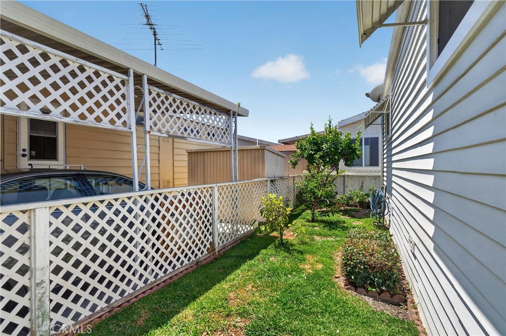 15621 Beach Blvd Spc 127