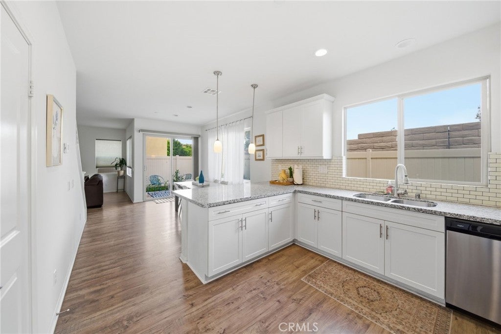 11832 Greenbrier