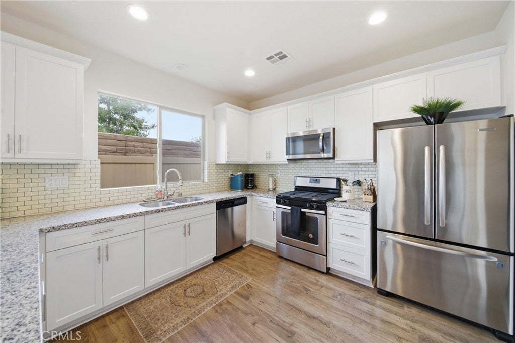 11832 Greenbrier