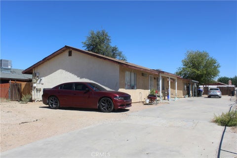 Photo of 18511 New Hampshire ST, Adelanto, CA 92301 (MLS # IV26207994)