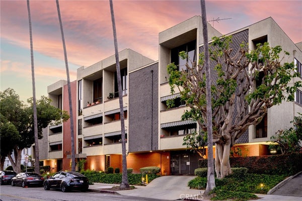 125 W MOUNTAIN ST APT 203, GLENDALE, CA 91202 - Image 52bb0aa04e421b50f15ebc45d2a19a39/4101681718