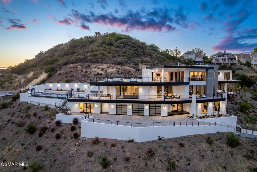 461 Lake Sherwood Drive