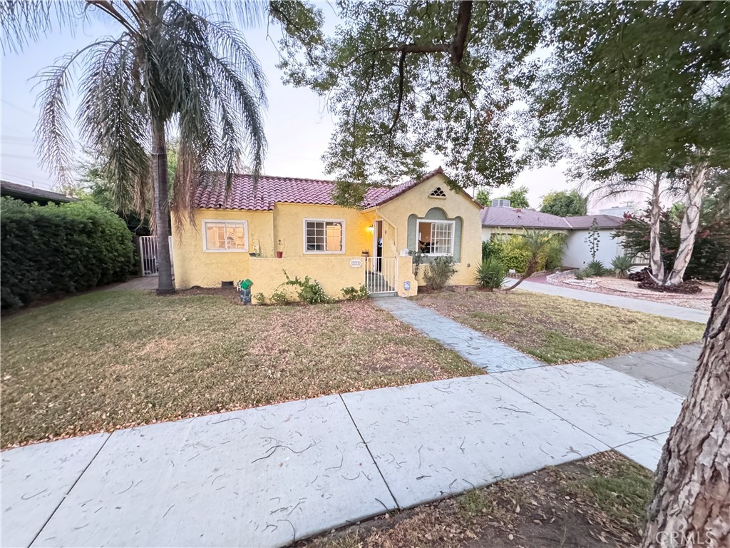 2783 N Arrowhead Avenue