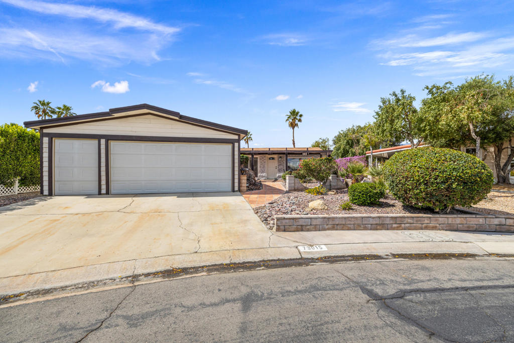 Palm Desert Greens - Manufactured In Park