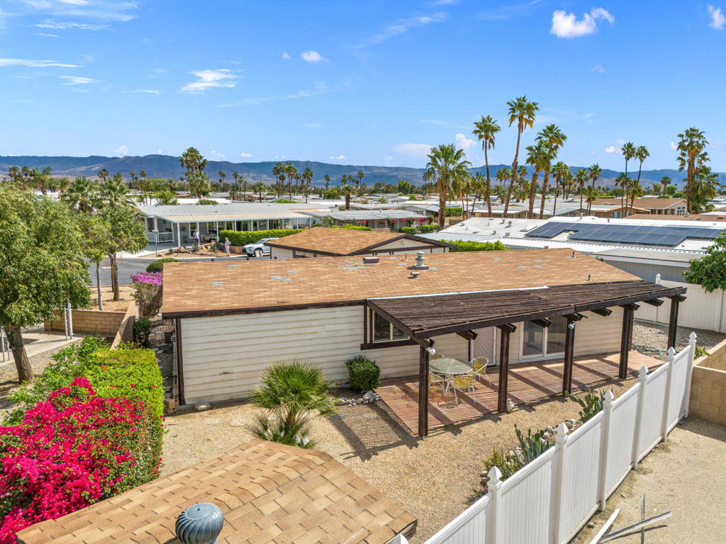 Palm Desert Greens - Manufactured In Park