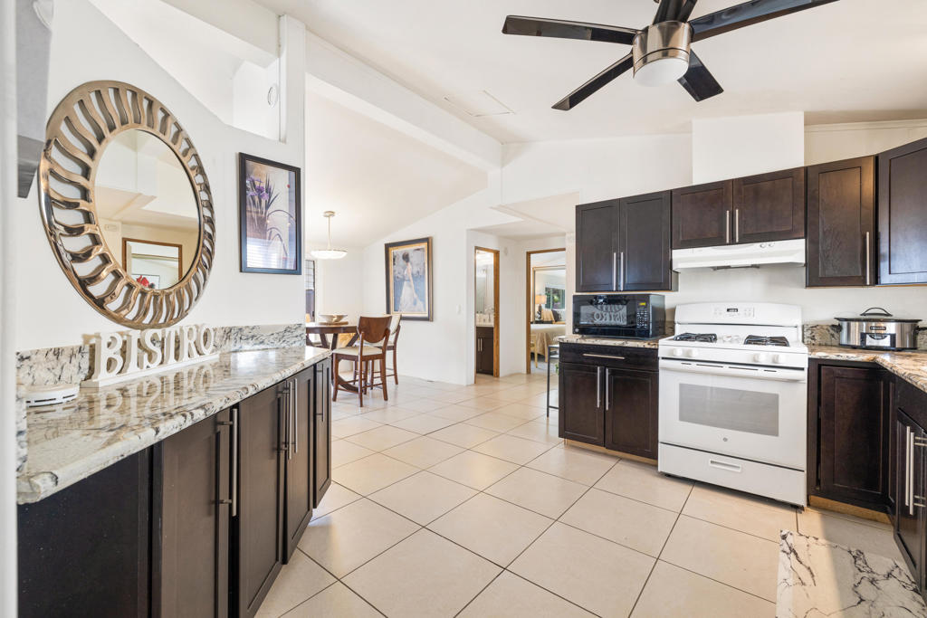 Palm Desert Greens - Manufactured In Park