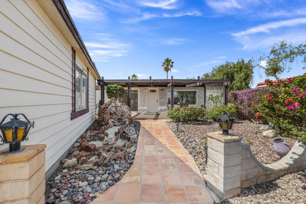 Palm Desert Greens - Manufactured In Park