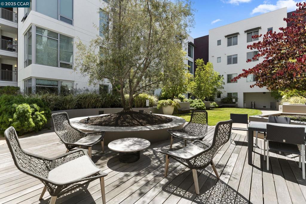 DOWNTOAREA - Residential Lease