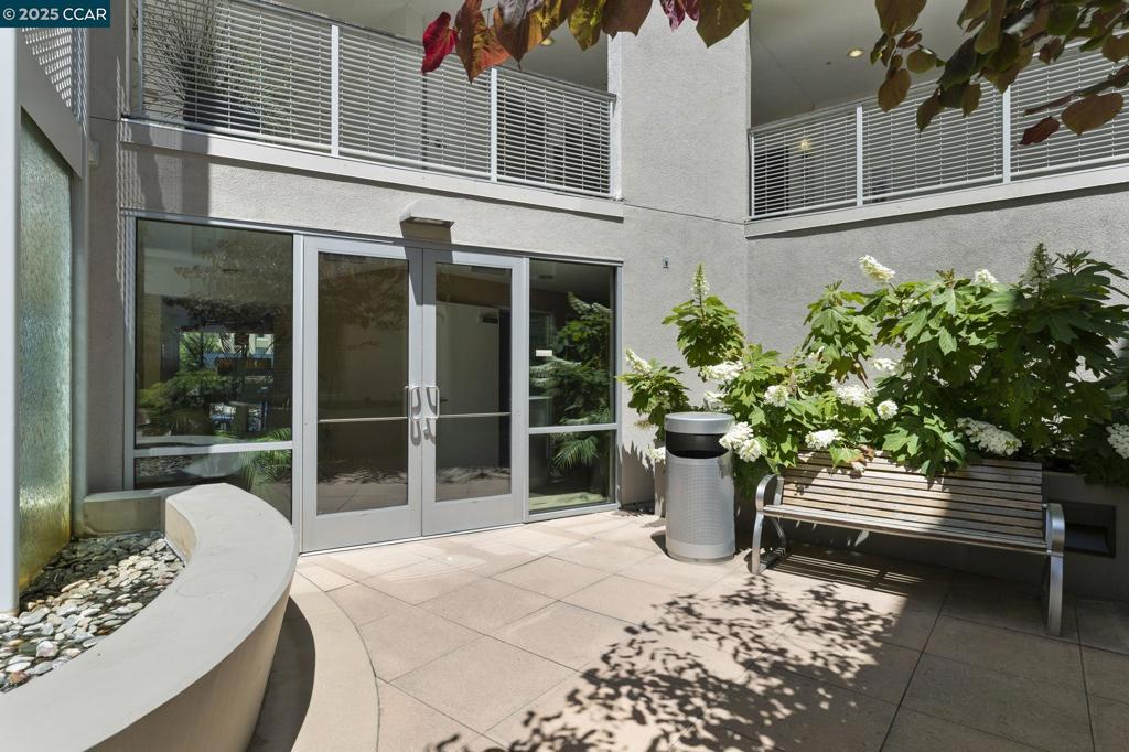 DOWNTOAREA - Residential Lease