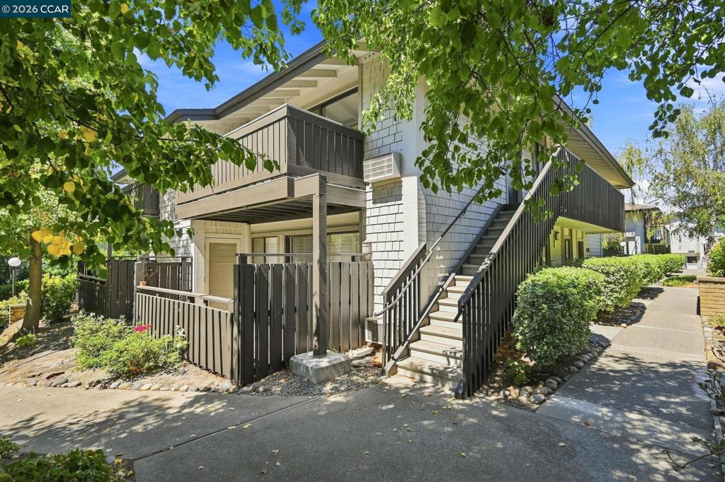 1435 Marchbanks DR