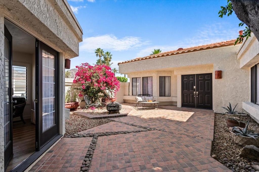 50172 Calle Maria