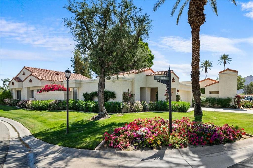 50172 Calle Maria