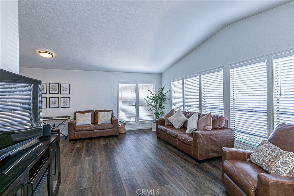 822 Greenacre