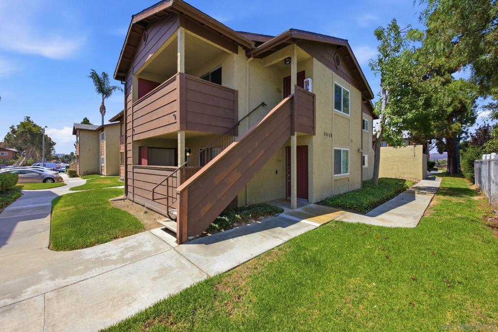 521 Calle Montecito 110