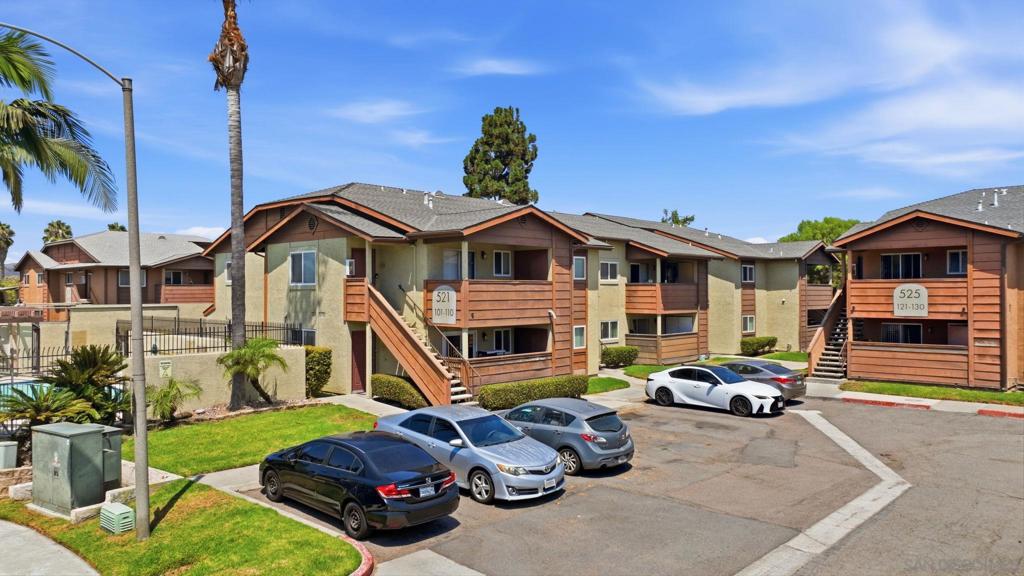 521 Calle Montecito 110