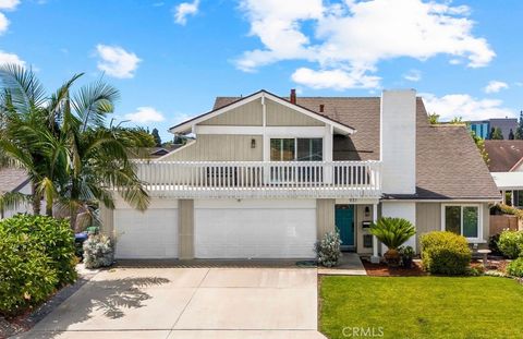 Photo of 937 Carnation Ave, Costa Mesa, CA 92626 (MLS # OC26051428)