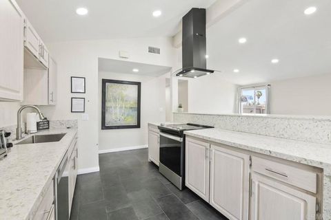 9452 Larrabee Avenue San Diego CA 92123