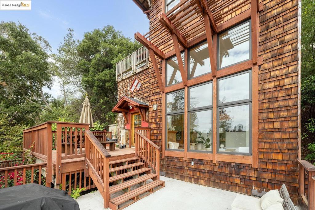 MONTCLAIR - Residential