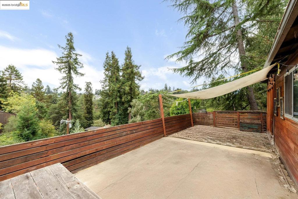 MONTCLAIR - Residential