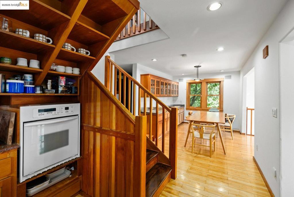 MONTCLAIR - Residential