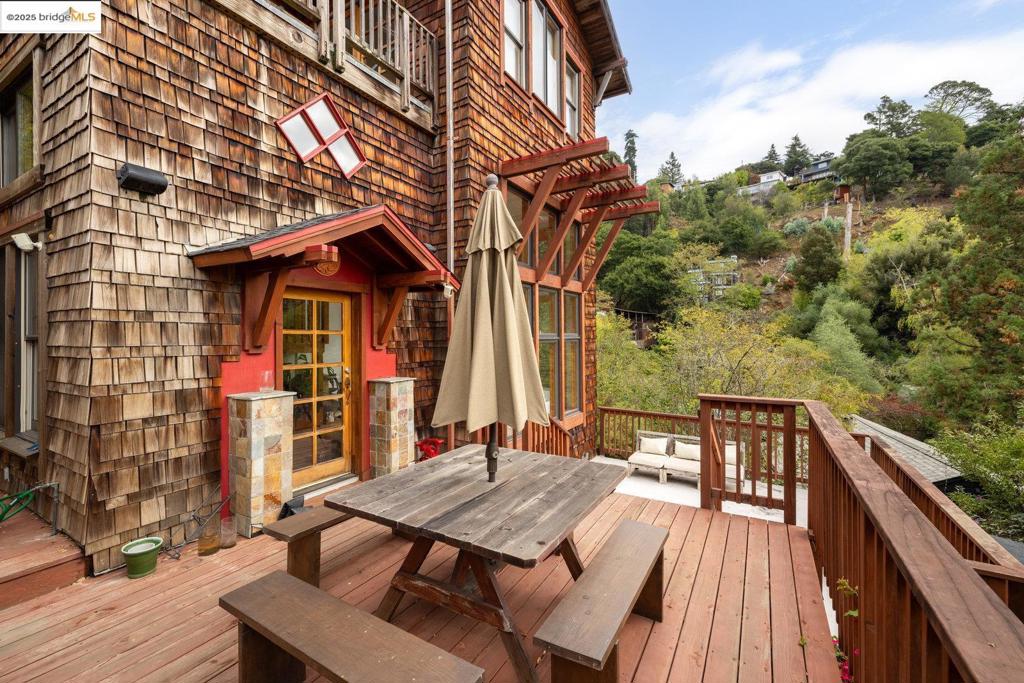 MONTCLAIR - Residential
