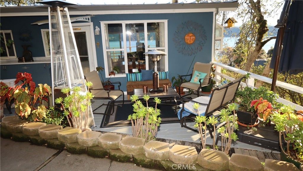 Photo of 11723 Widgeon Way, Clearlake Oaks, CA 95423 (MLS # LC25265950)