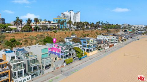 Photo of 1341 Palisades Beach Road, Santa Monica, CA 90401 (MLS # 26657071)
