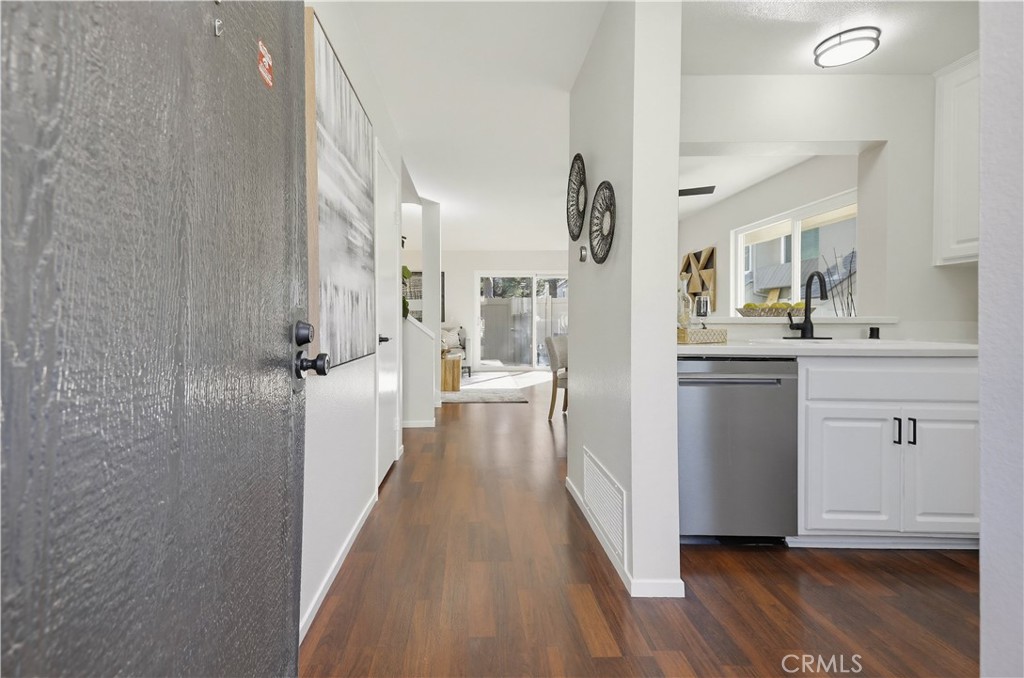 5825 E Creekside Avenue 6