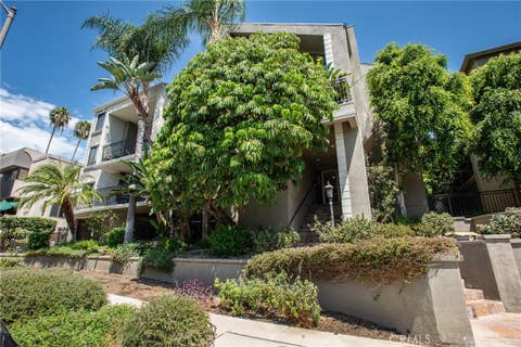 Photo of 4536 Colbath Avenue #102, Sherman Oaks, CA 91423 (MLS # SR26177246)