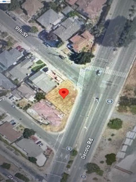 Photo of 33941 9Th St St, Union City, CA 94587 (MLS # 41127092)