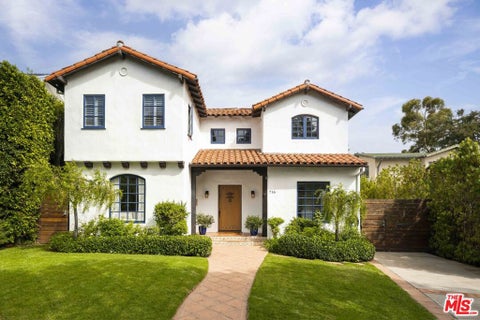 Photo of 716 Almar Avenue, Pacific Palisades, CA 90272 (MLS # 26856611)