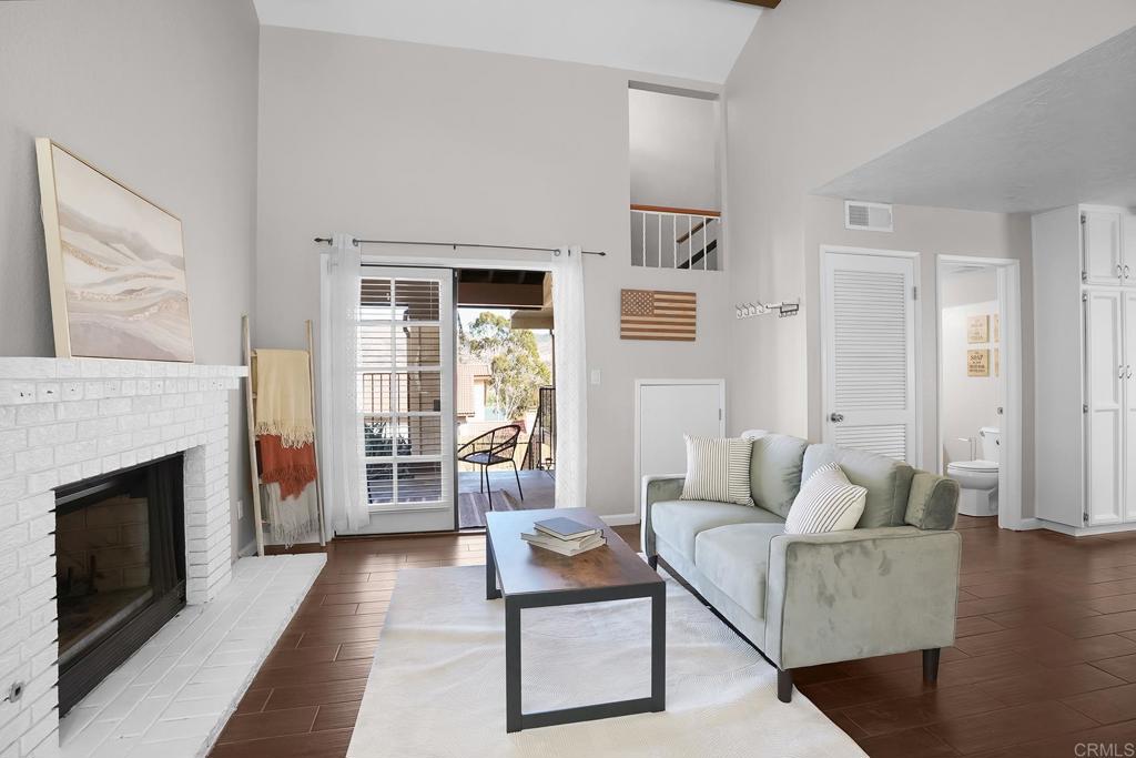 9950 Felicia Lane