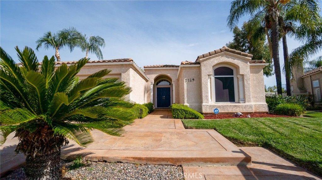 Photo of 7149 Rockspring Ln, Highland, CA 92346 (MLS # IG26079943)