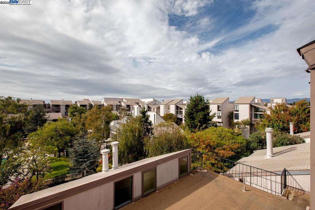 THE WILLOWS - Residential