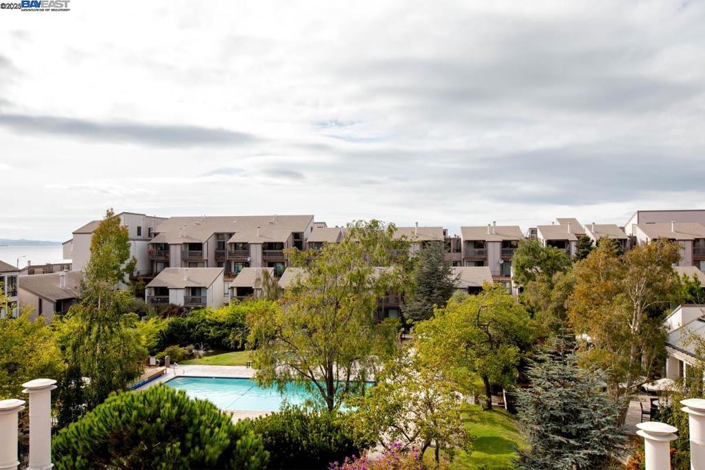 THE WILLOWS - Residential